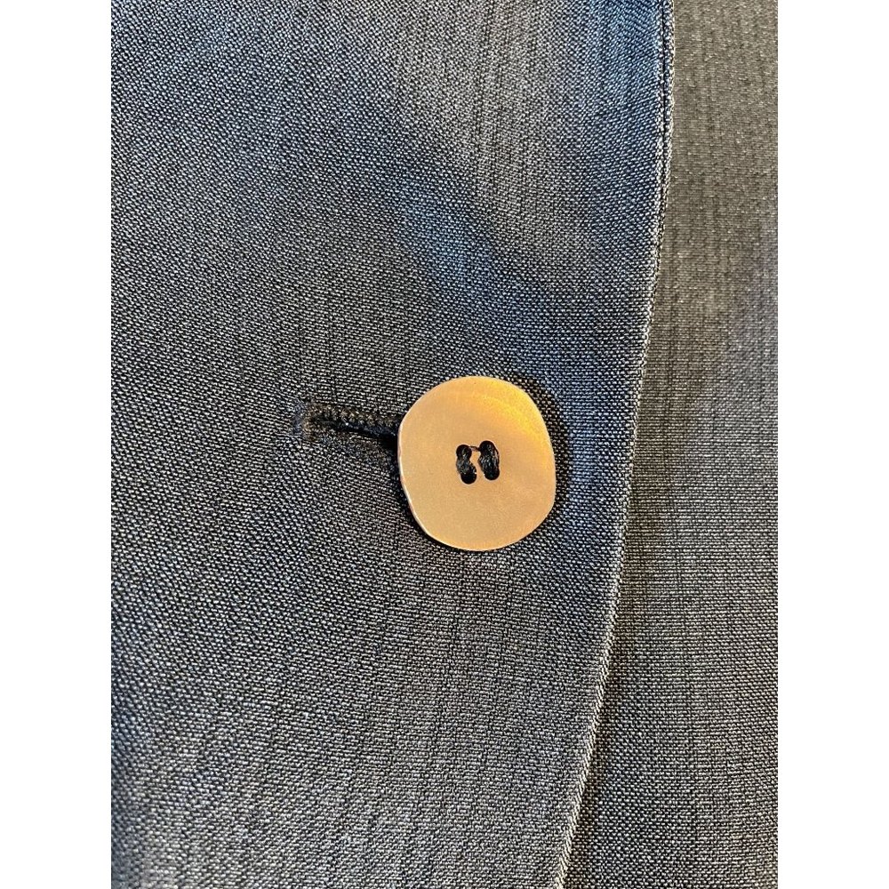 🤩🎉HOST PICK!!🎉🤩VALENTINO Authentic Gray 100% Silk Ladies Blazer - Picture 9 of 10